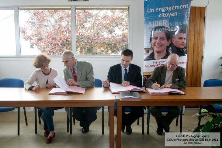 29/10/2012 Sarzeau signature convention